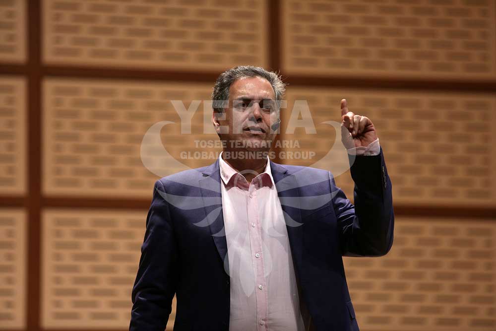 همایش انرژی مثبت و برنامه ریزی سال نودوشش + سیزده مرحله طلایی رهبری بازار