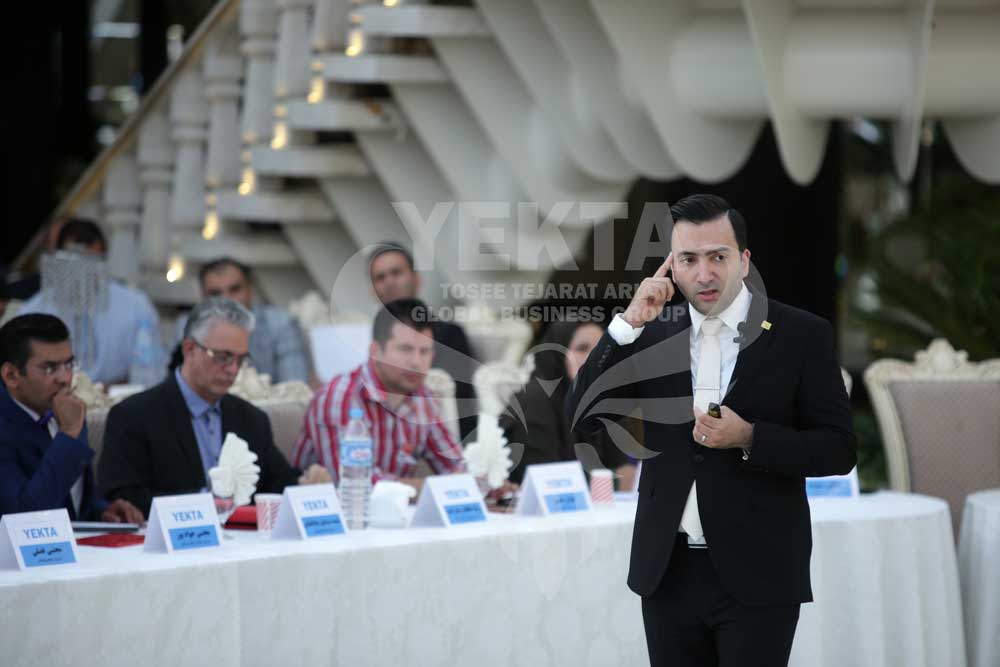 همایش سخنوری ، پرزنت حرفه ای و مهارتهای کلامی